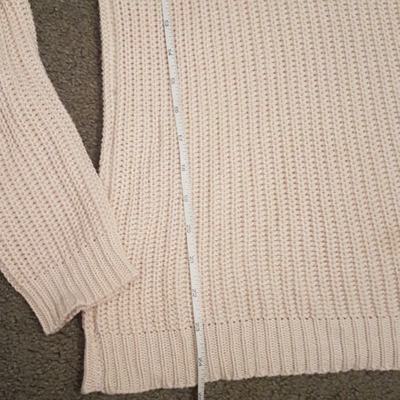 Forever 21 sweater - Picture 6 of 7